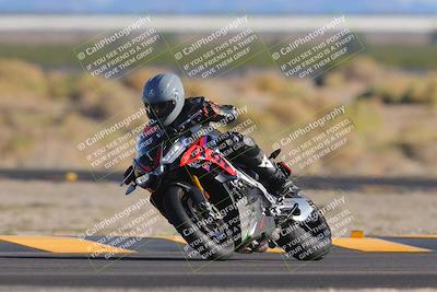 media/Nov-06-2023-Moto Forza (Mon) [[ce023d0744]]/3-Intermediate Group/Session 5 (Turn 4)/